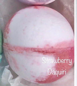 Bath Bomb - Strawberry Daquiri